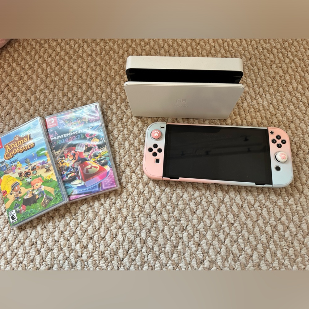Nintendo Switch OLED Model